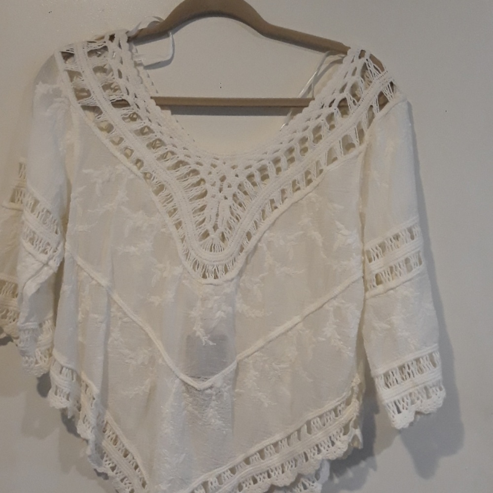 Blouse - Picture 2 of 2